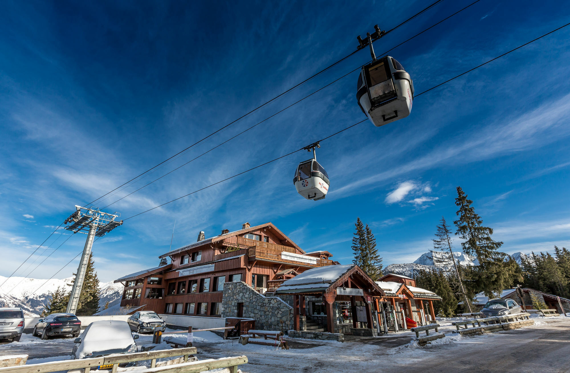 Mamie Courch' Hotel คูร์เชอแวล ภายนอก รูปภาพ